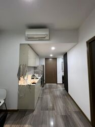 Lakeville (D22), Condominium #588662251